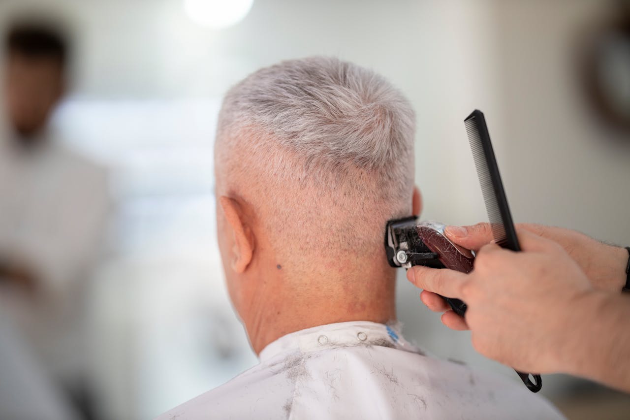 The Best Electric Razors for Elderly Men in 2026