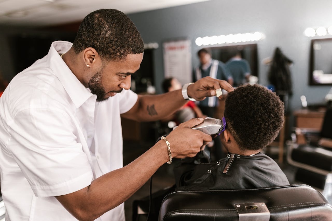 Do Electric Razors Cause Ingrown Hairs? What You Need to Know